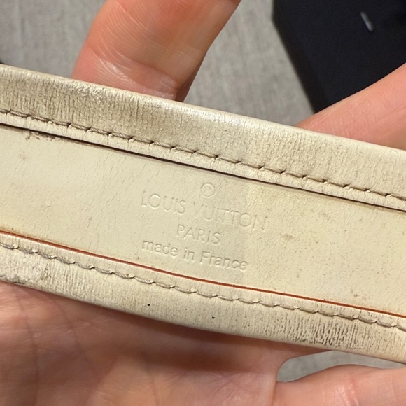 Louis Vuitton Vintage Cuff - Picture 7 of 9
